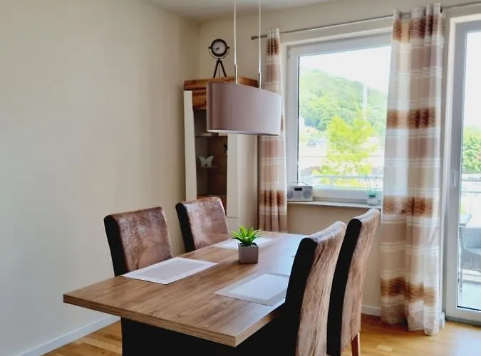 Huebsches Design Mit Parkplatz Im Zentrum Von شقة كونيجشتاين آن دير إلب